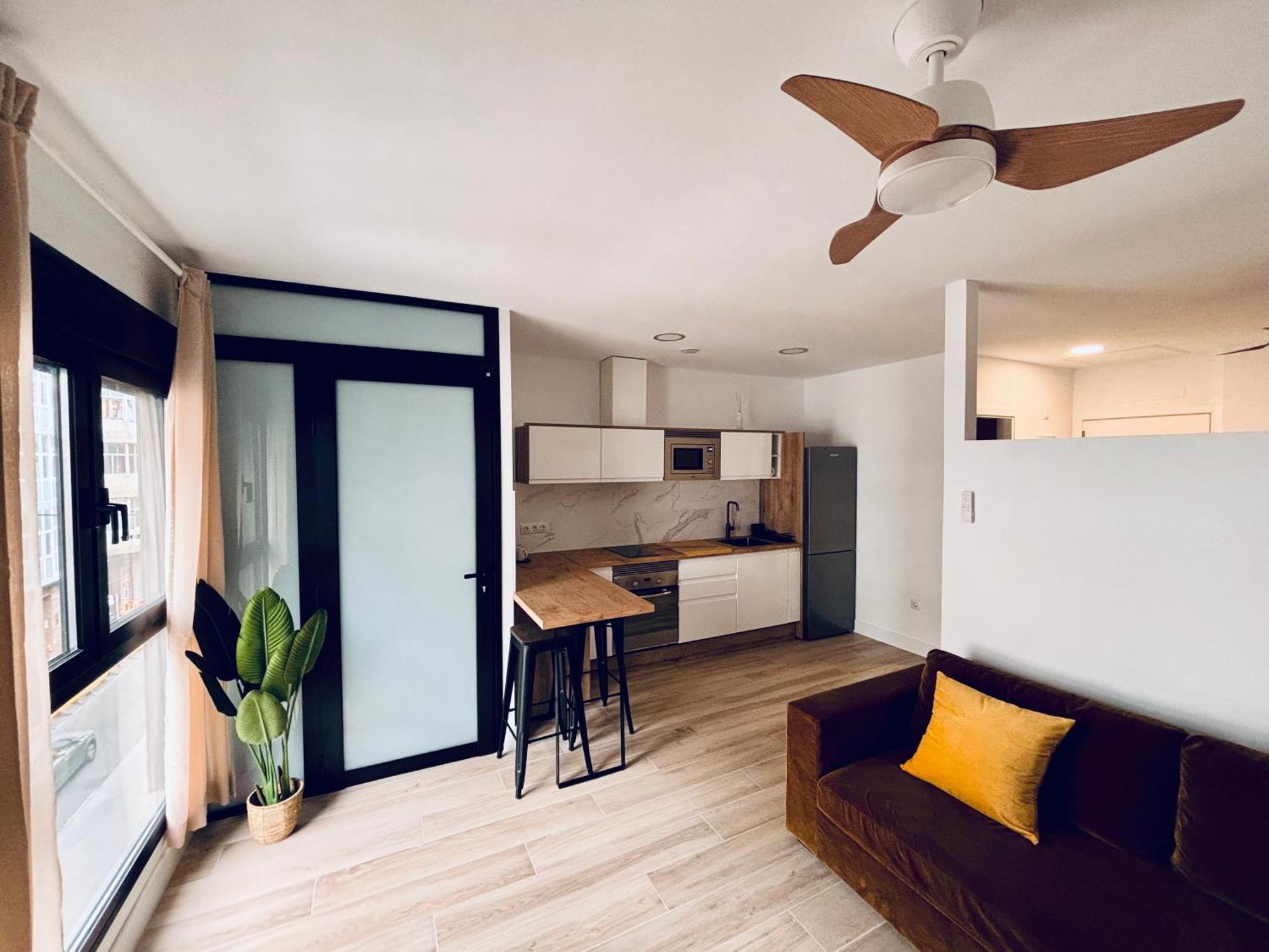 Playa De Canteras- Albareda 1 Apartment